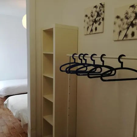 Surfhouse Famara Teguise (Lanzarote)