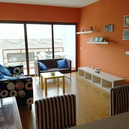 Gasthof Surfhouse Famara