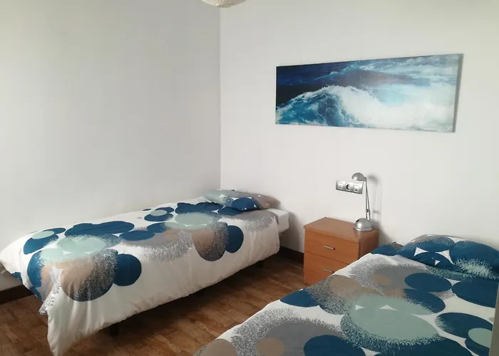 게스트하우스 Surfhouse Famara 2*