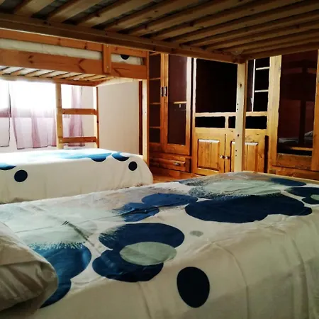 Surfhouse Famara Pensjonat 2*